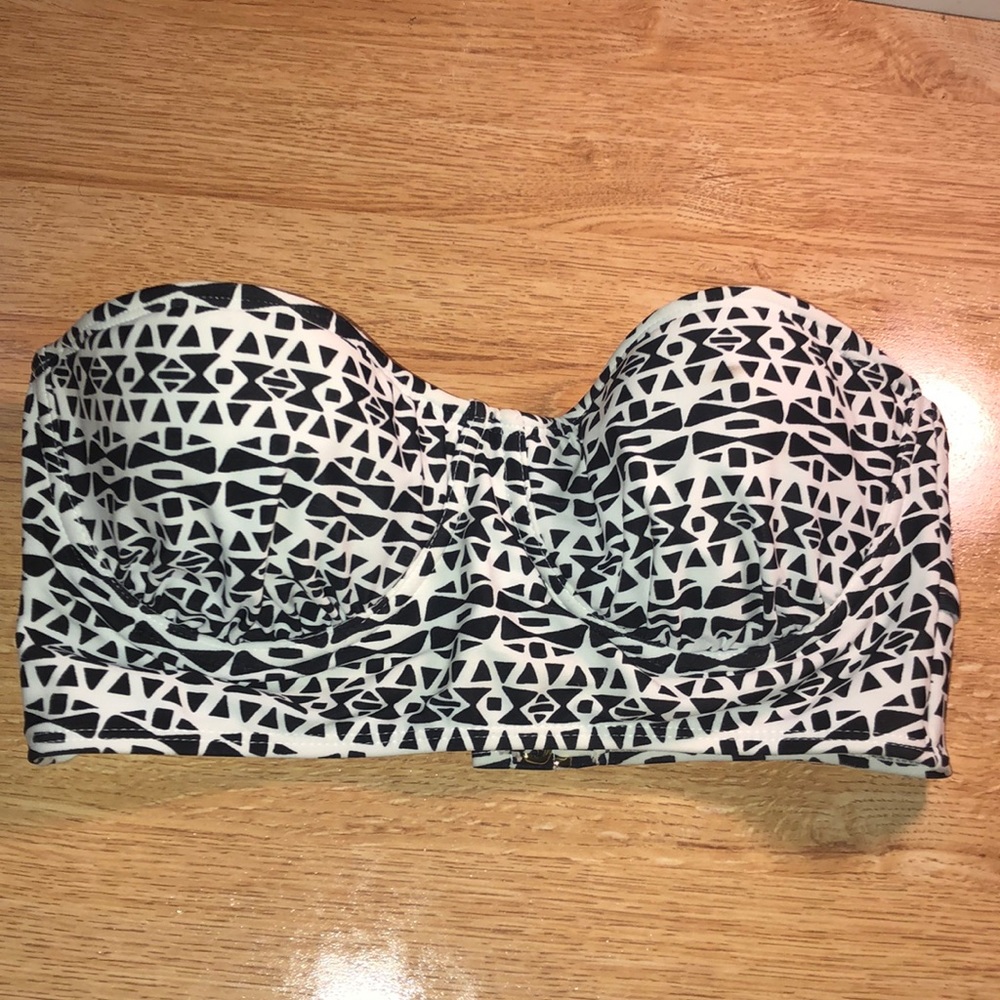 black and white tribal print bikini top